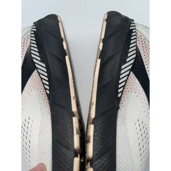 Brooks Adrenaline GTS 22 Womens Running Shoes Gray Athletic Sneakers Size 8.5B - Picture 12 of 12